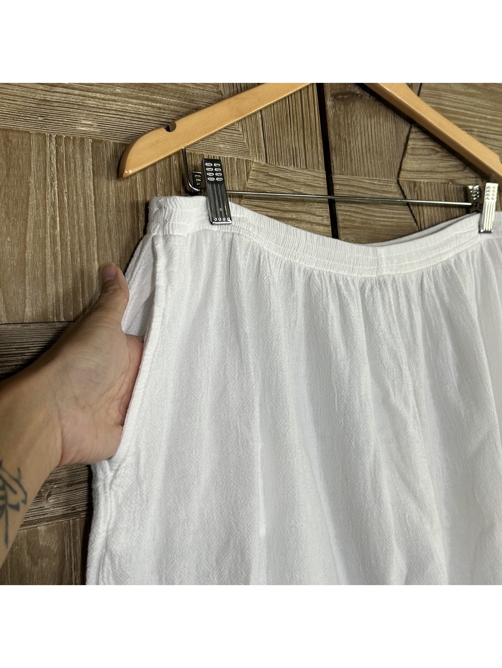 Boho Chic White Cotton Gauze Wide Leg Crop Pants Embroidered Lace Plus Size 1X - Picture 3 of 5